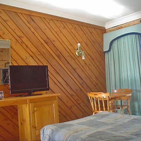 Coachmans Rest Motor Lodge คูนาแบราบรัน ห้อง รูปภาพ