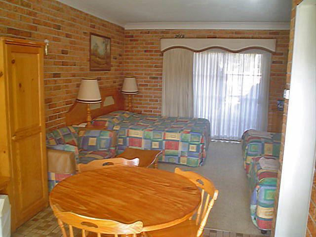 Coachmans Rest Motor Lodge คูนาแบราบรัน ภายนอก รูปภาพ