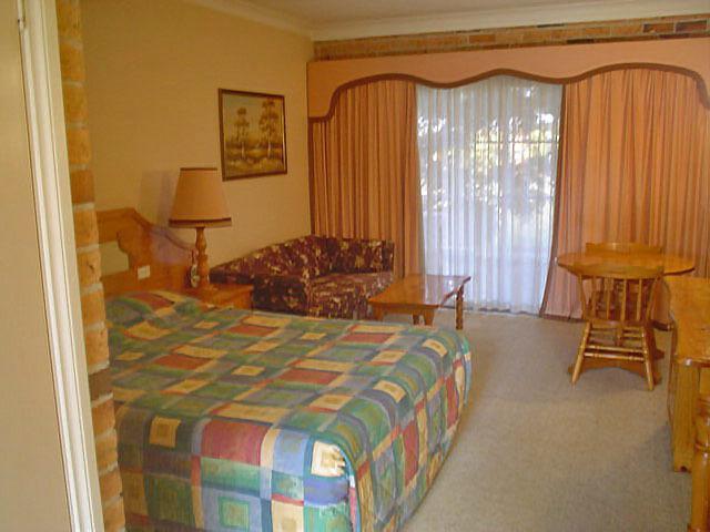 Coachmans Rest Motor Lodge คูนาแบราบรัน ห้อง รูปภาพ